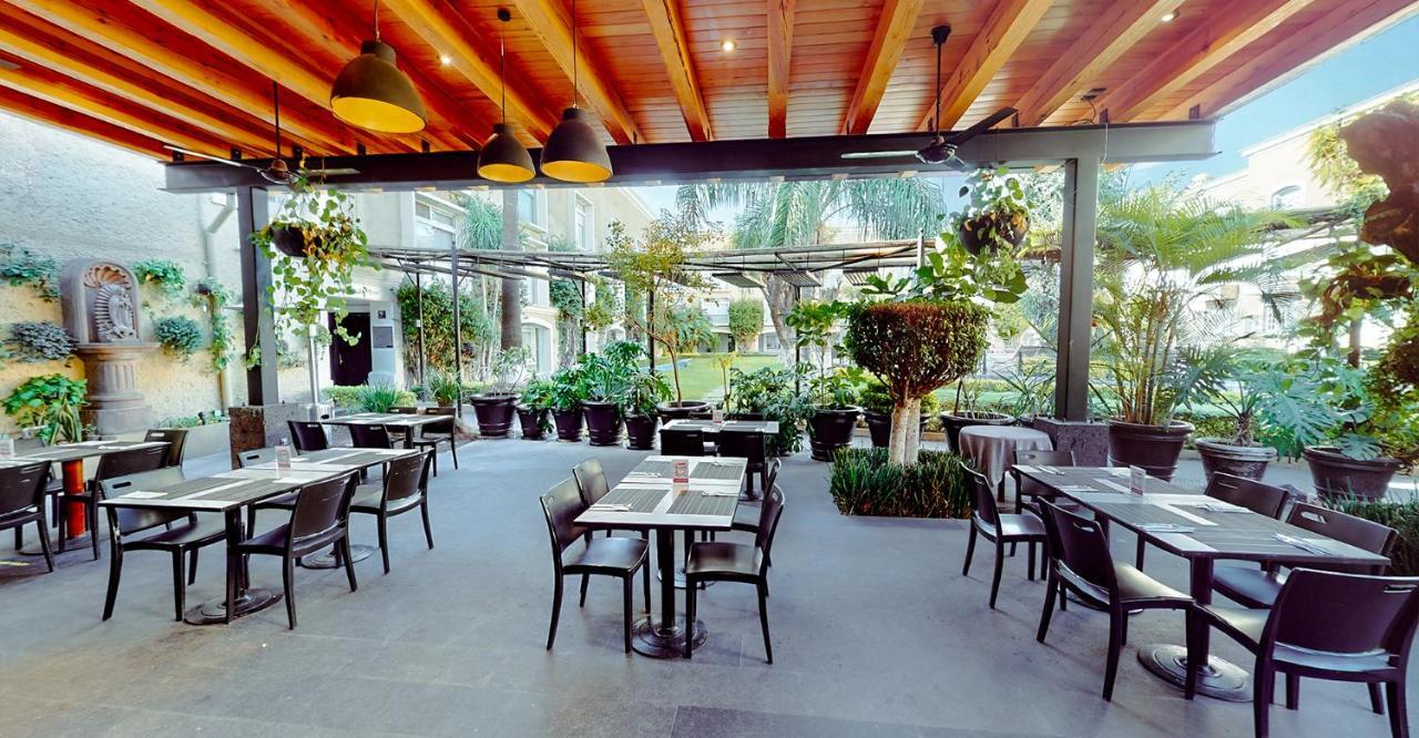 Plaza Camelinas Hotel Querétaro Exteriér fotografie